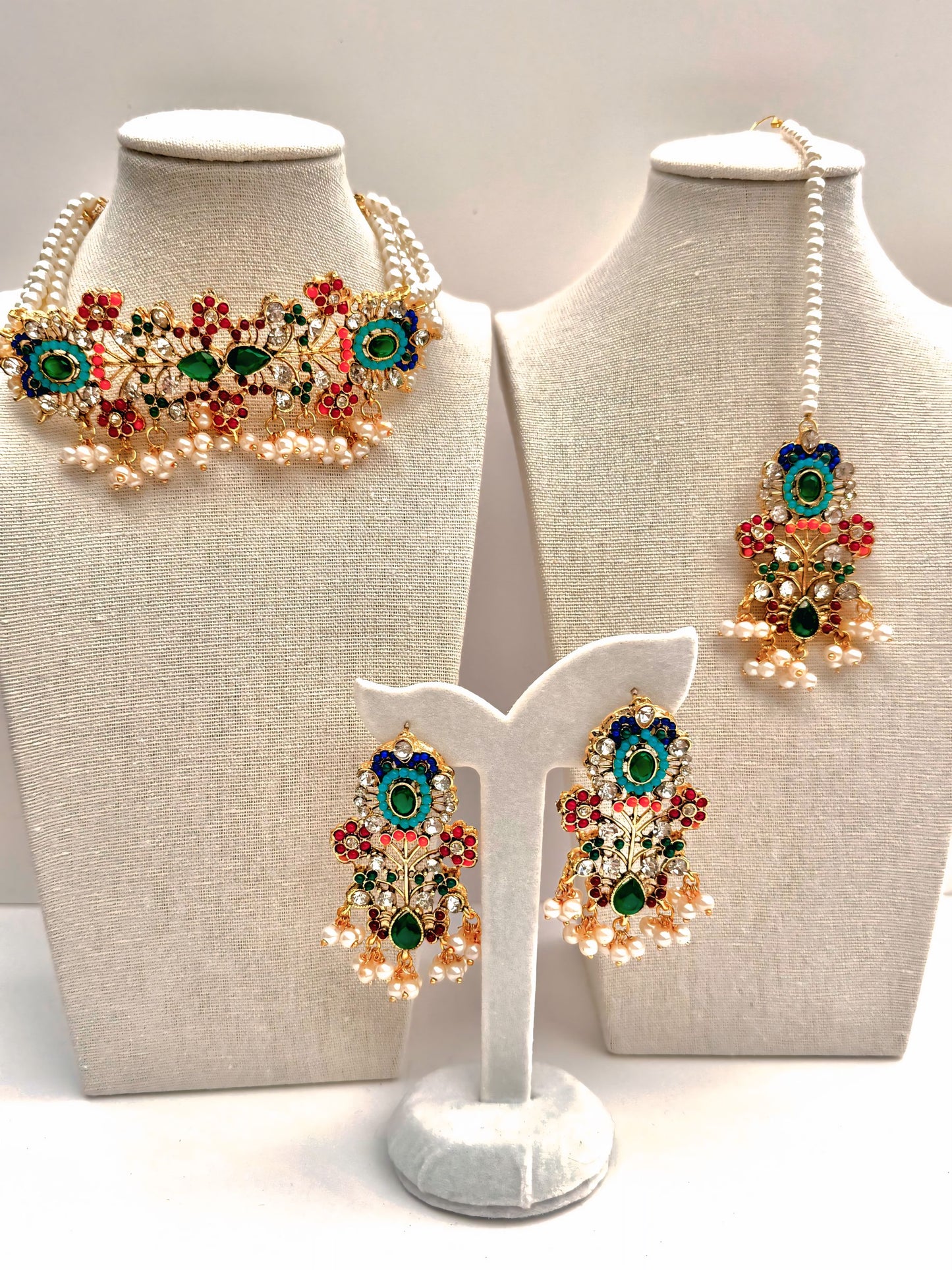 Gulzar – A Garden of Elegance