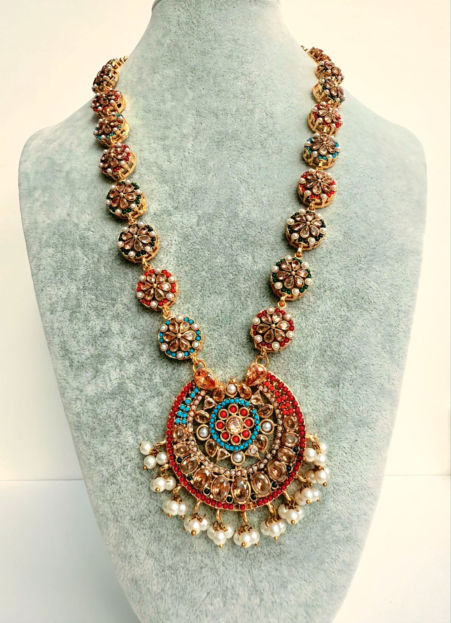 Gulbahar – A Bloom of Timeless Radiance